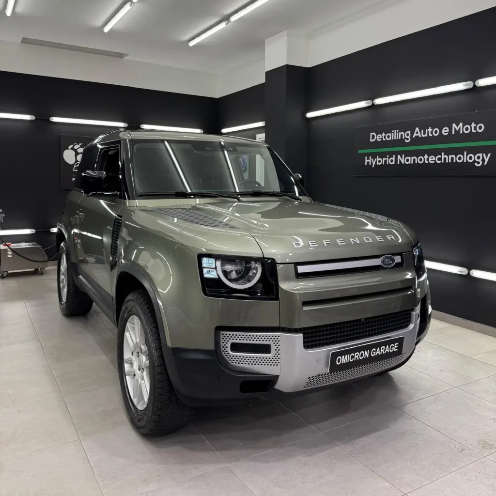 Land Rover Defender 90 X-Dynamic S