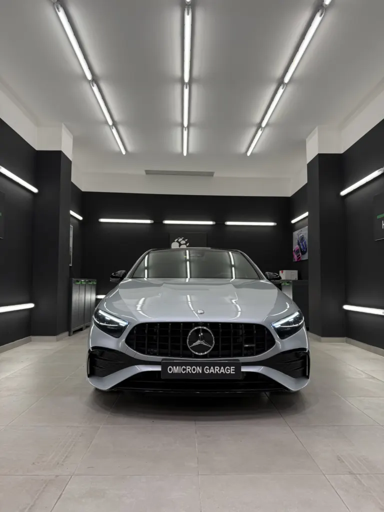 Mercedes-Benz A 35 AMG