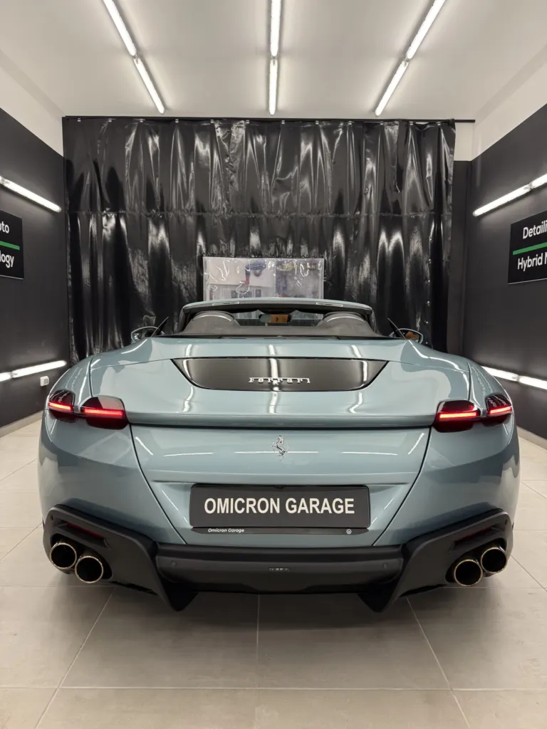 Ferrari Roma Spider
